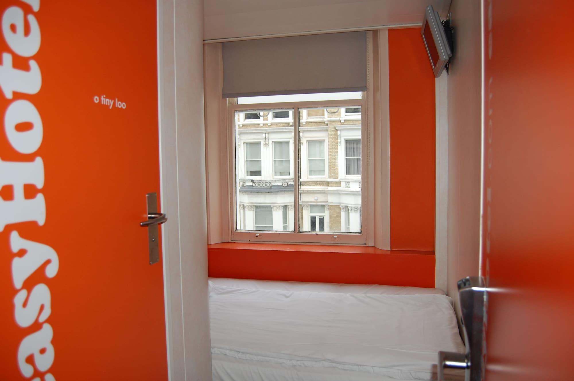 Easyhotel South Kensington Londra Esterno foto