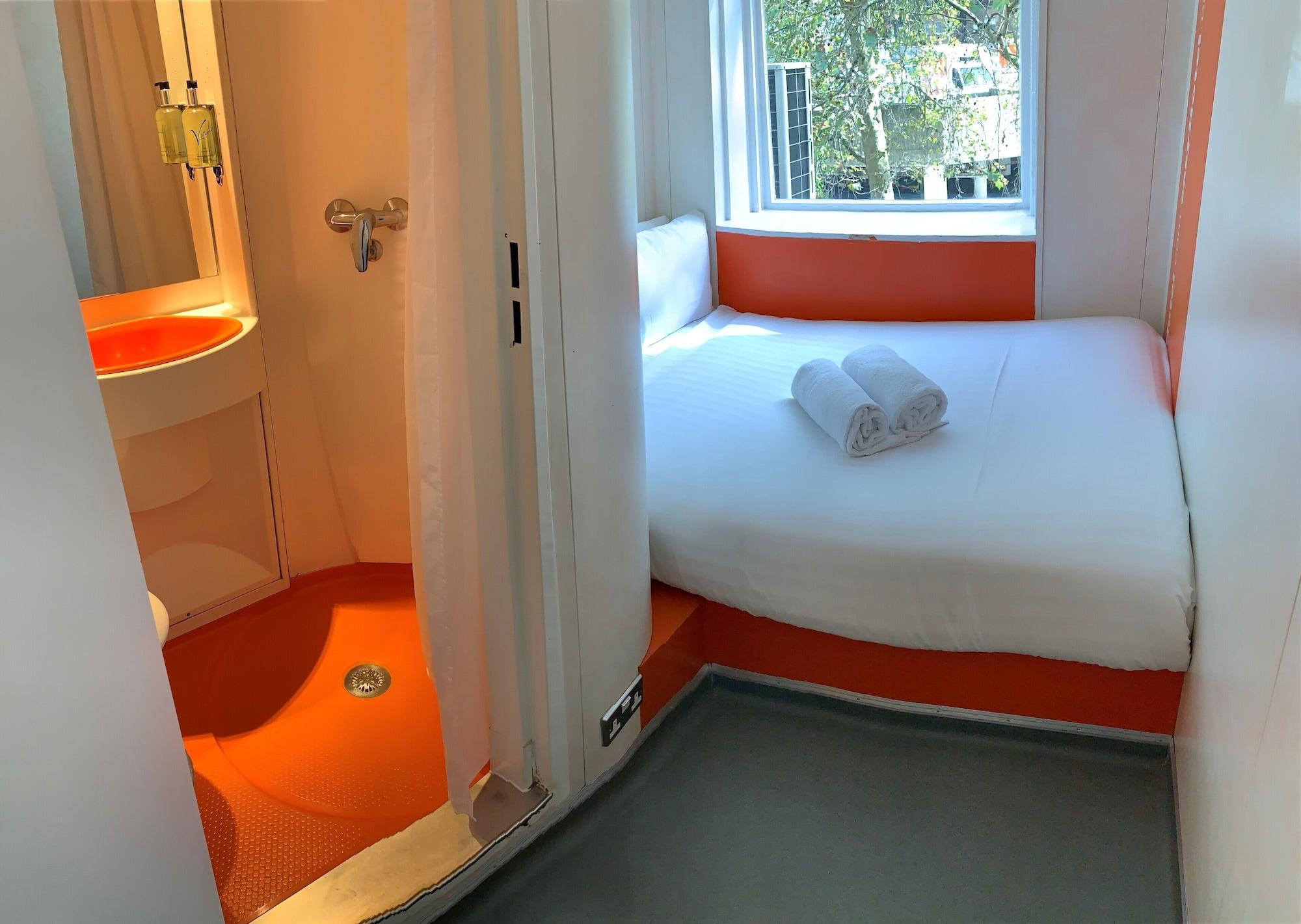 Easyhotel South Kensington Londra Esterno foto