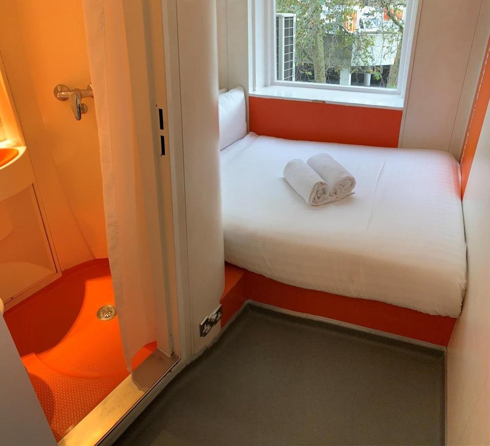 Easyhotel South Kensington Londra Esterno foto