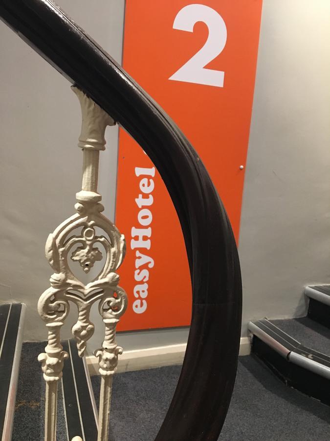 Easyhotel South Kensington Londra Esterno foto