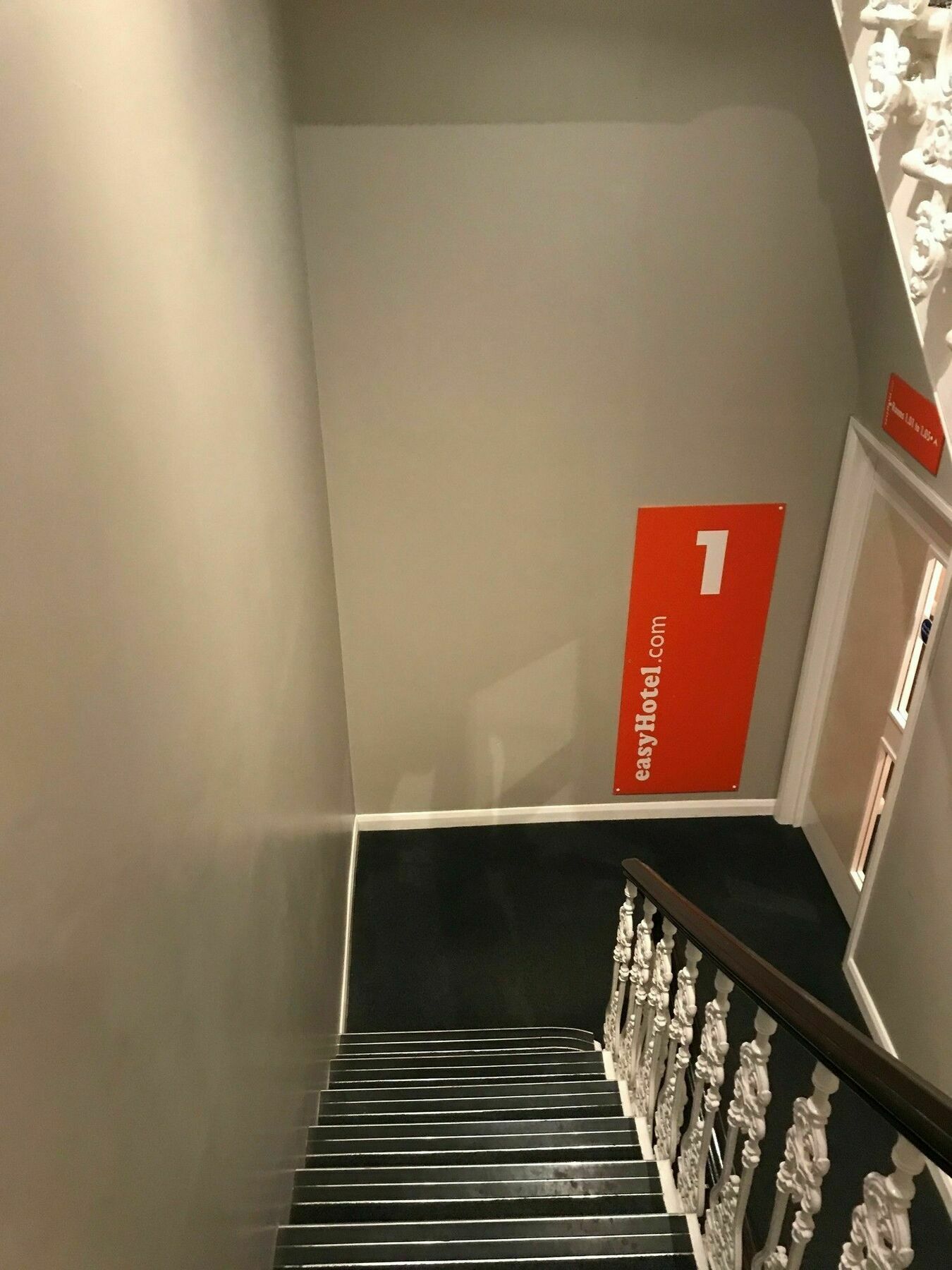Easyhotel South Kensington Londra Esterno foto